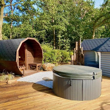 Luxe Finse Kota Met Jacuzzi En Saunabarrel De Zandhoef 埃尔瑟尔 外观 照片